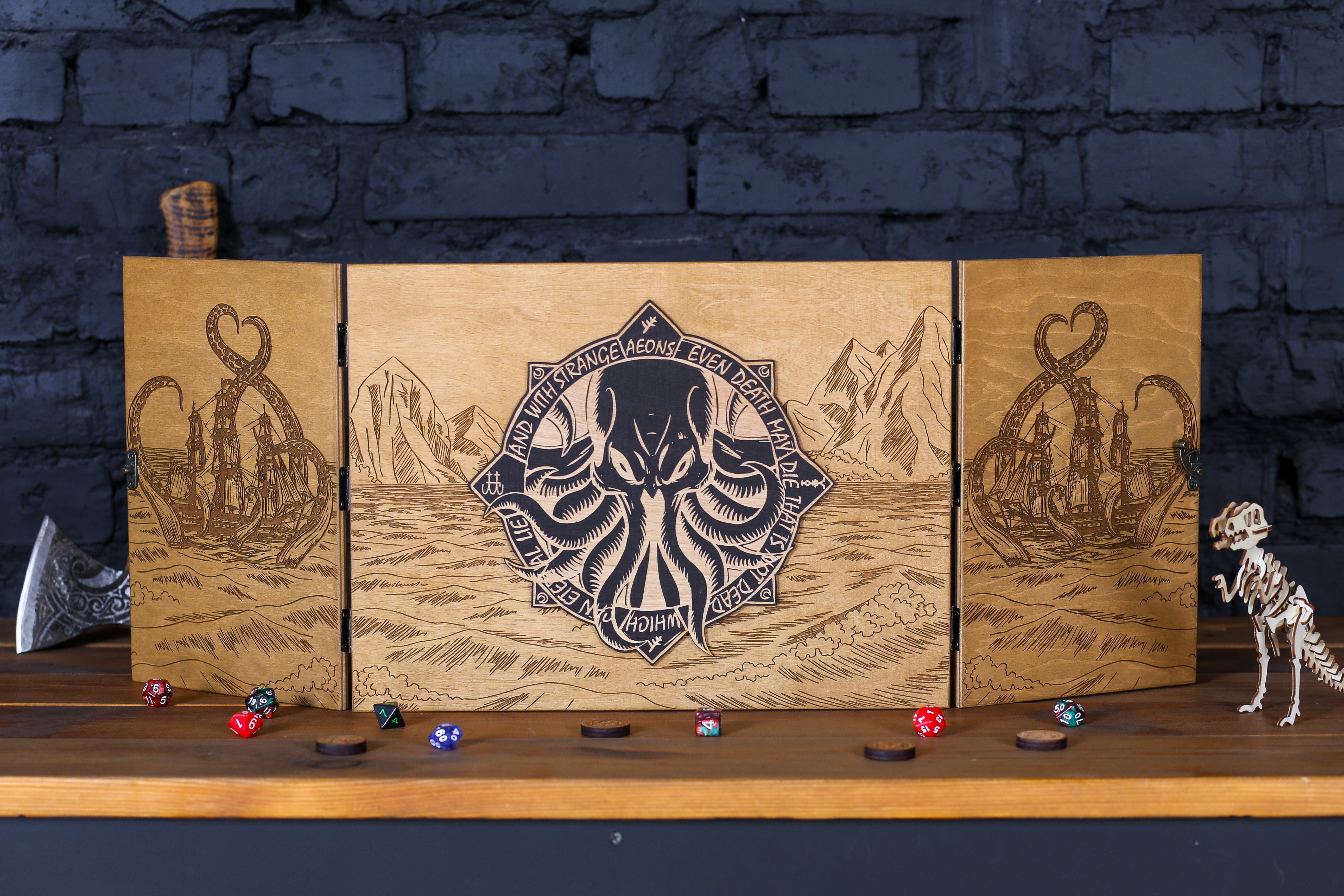 Dm screen Cthulhu, Kraken Dungeon Master screen wood with magnetic parts, Dungeon master screens - GravisCup
