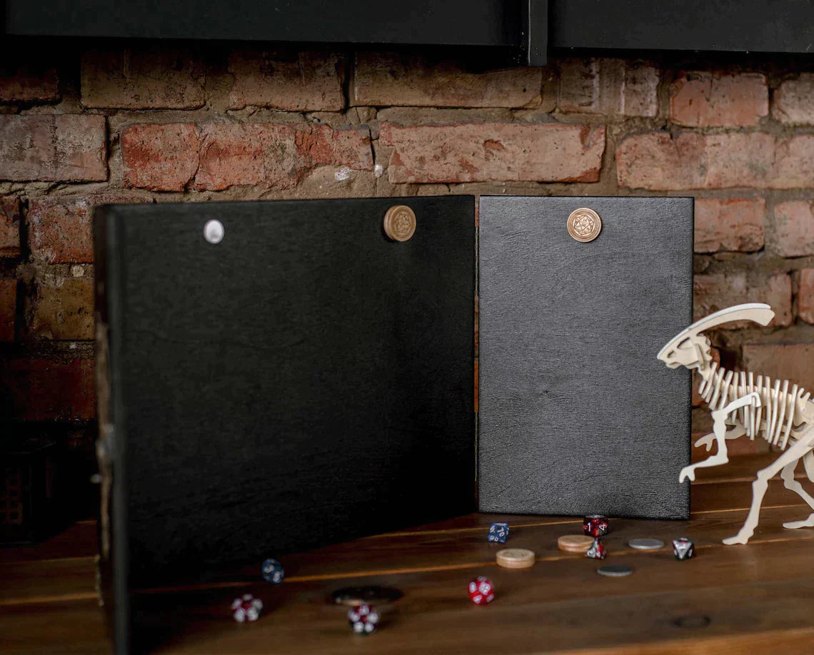 Dungeon Master screen "Dragon eyes" wooden with magnetic parts, Dungeon master screens - GravisCup