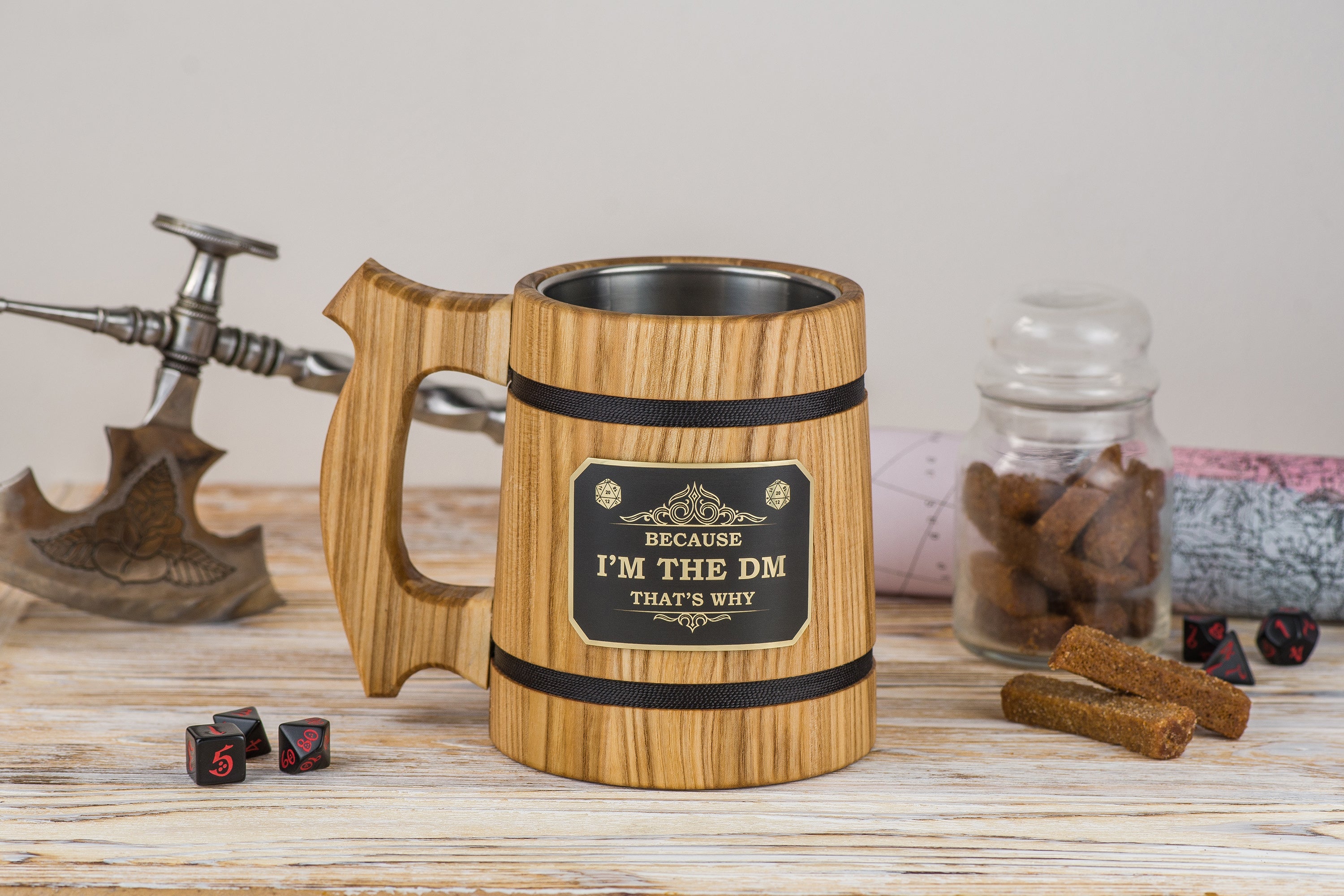 Dungeon Master mug with engraved plaque "Because I am DM", DND Mugs - GravisCup