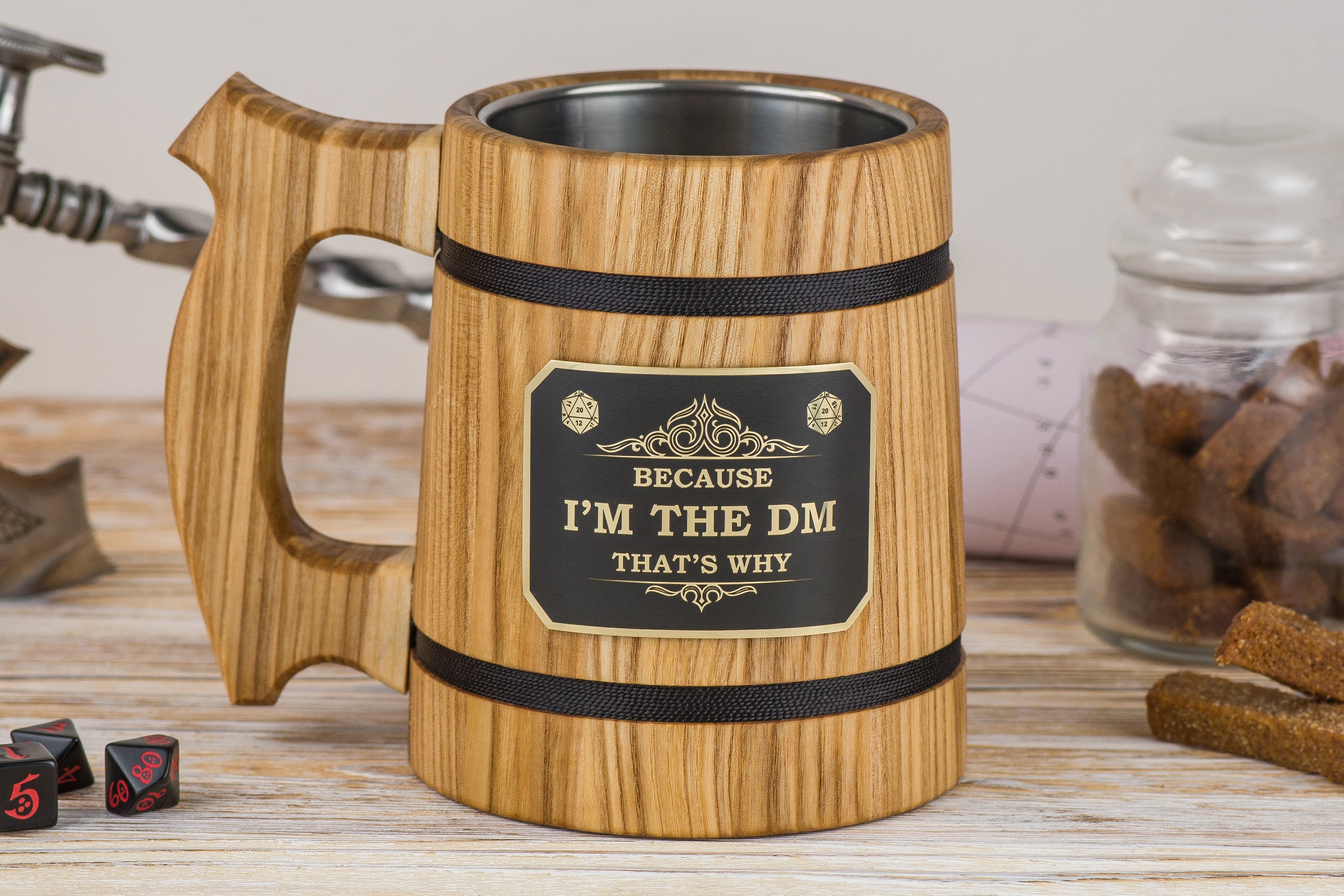 Dungeon Master mug with engraved plaque "Because I am DM", DND Mugs - GravisCup