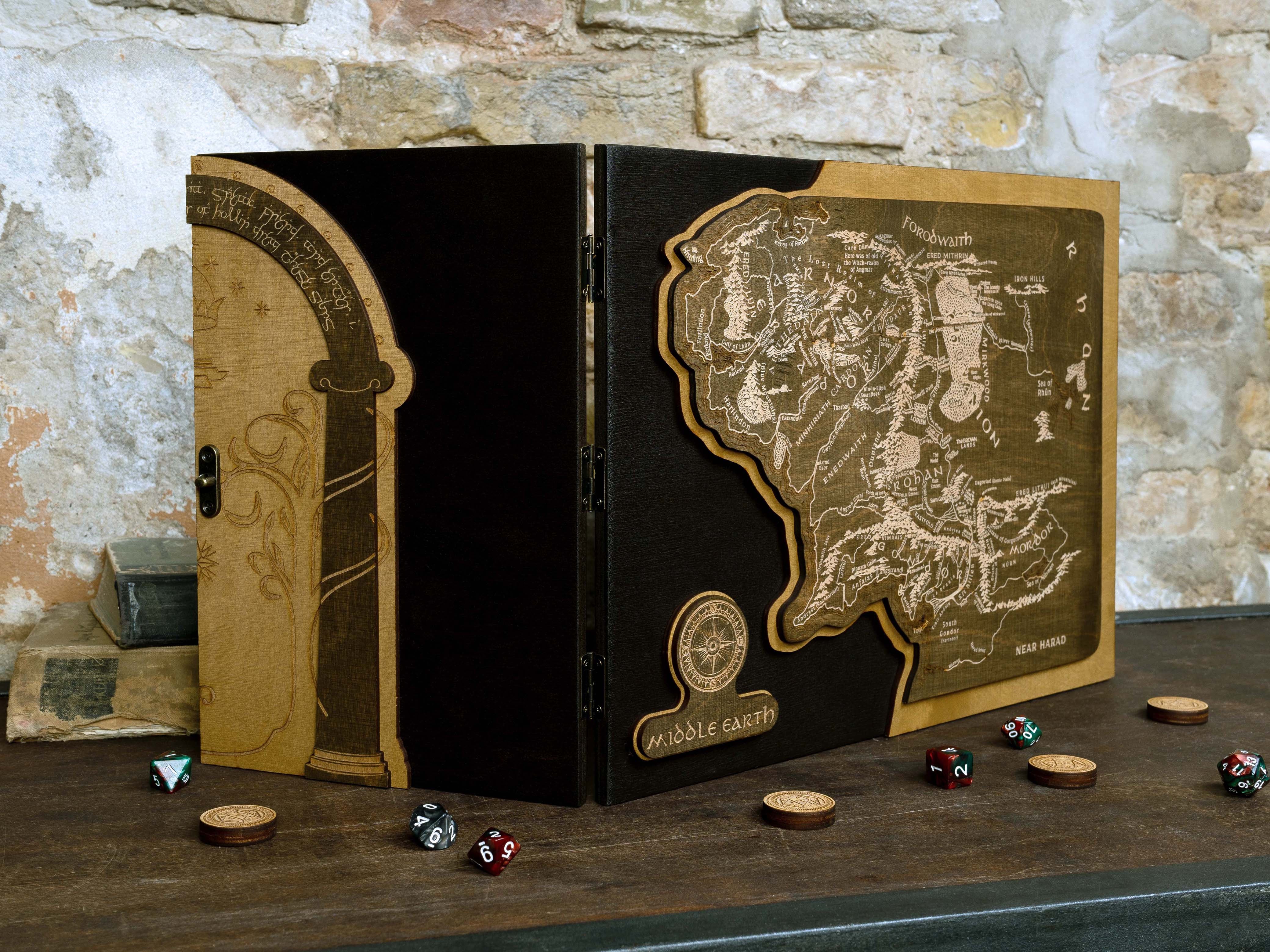 Lord of the Rings Map Dungeon Master screen with magnets, Dungeon master screens - GravisCup
