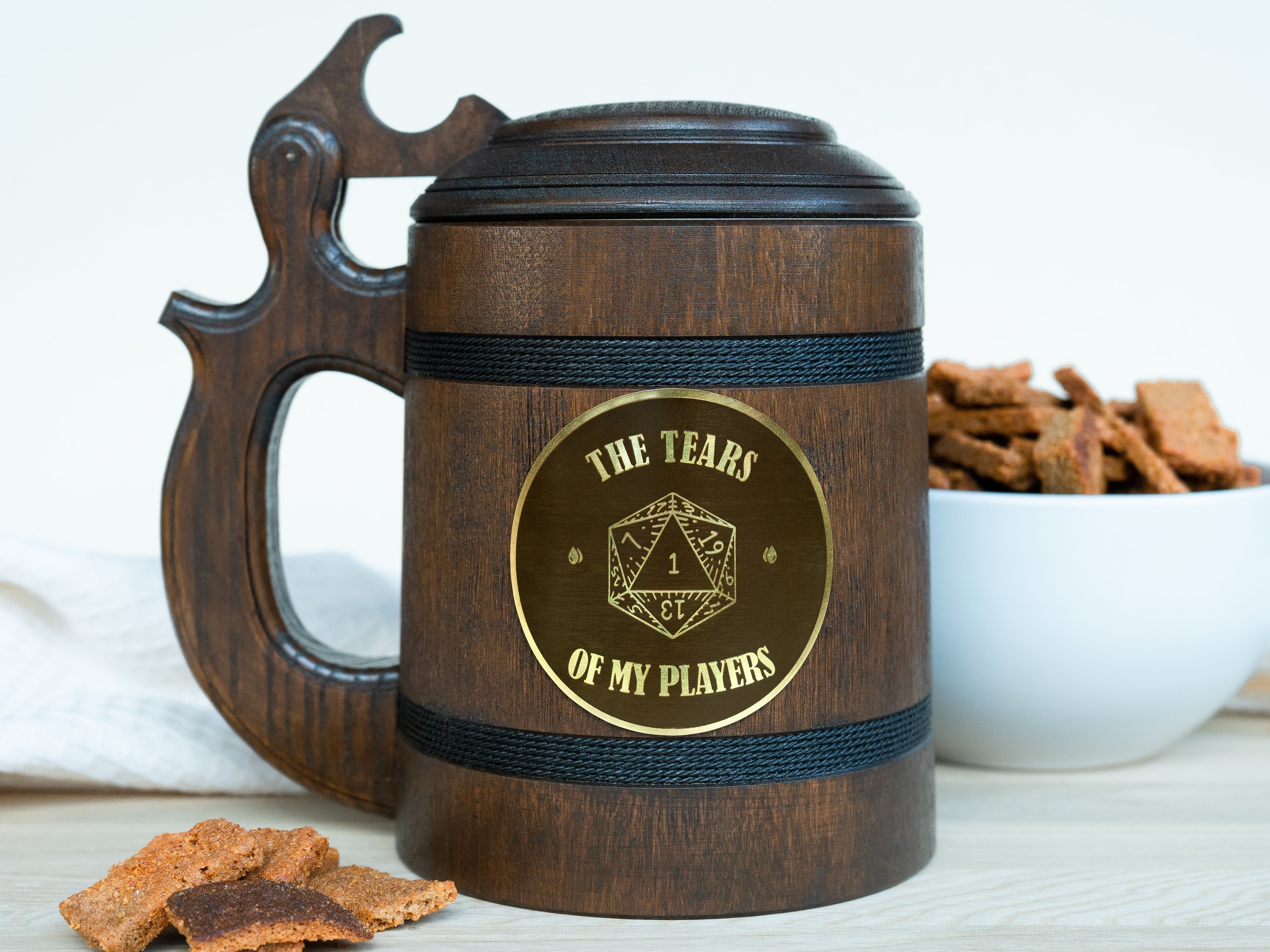 Dungeon Master personalized mug with lid, Wood engraved tankard, DND Mugs - GravisCup