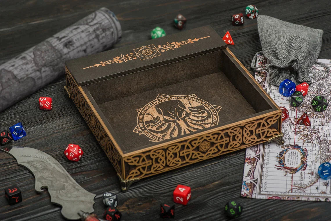 Dice rolling tray and storage dice box | GravisCup