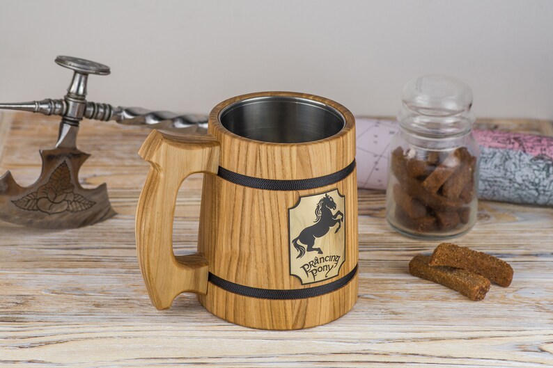 Prancing Pony Wooden Beer Mug, LOTR mugs - GravisCup
